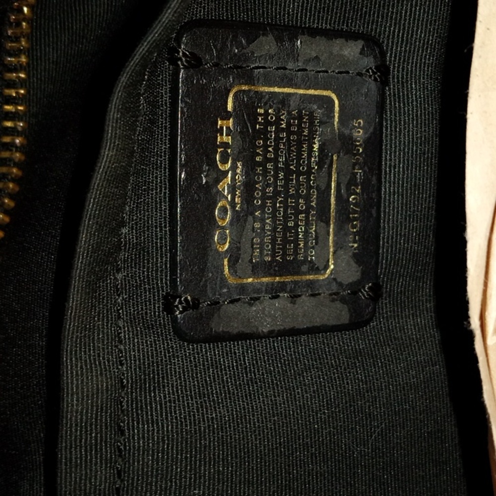 Coach purse - Picture 3 of 3